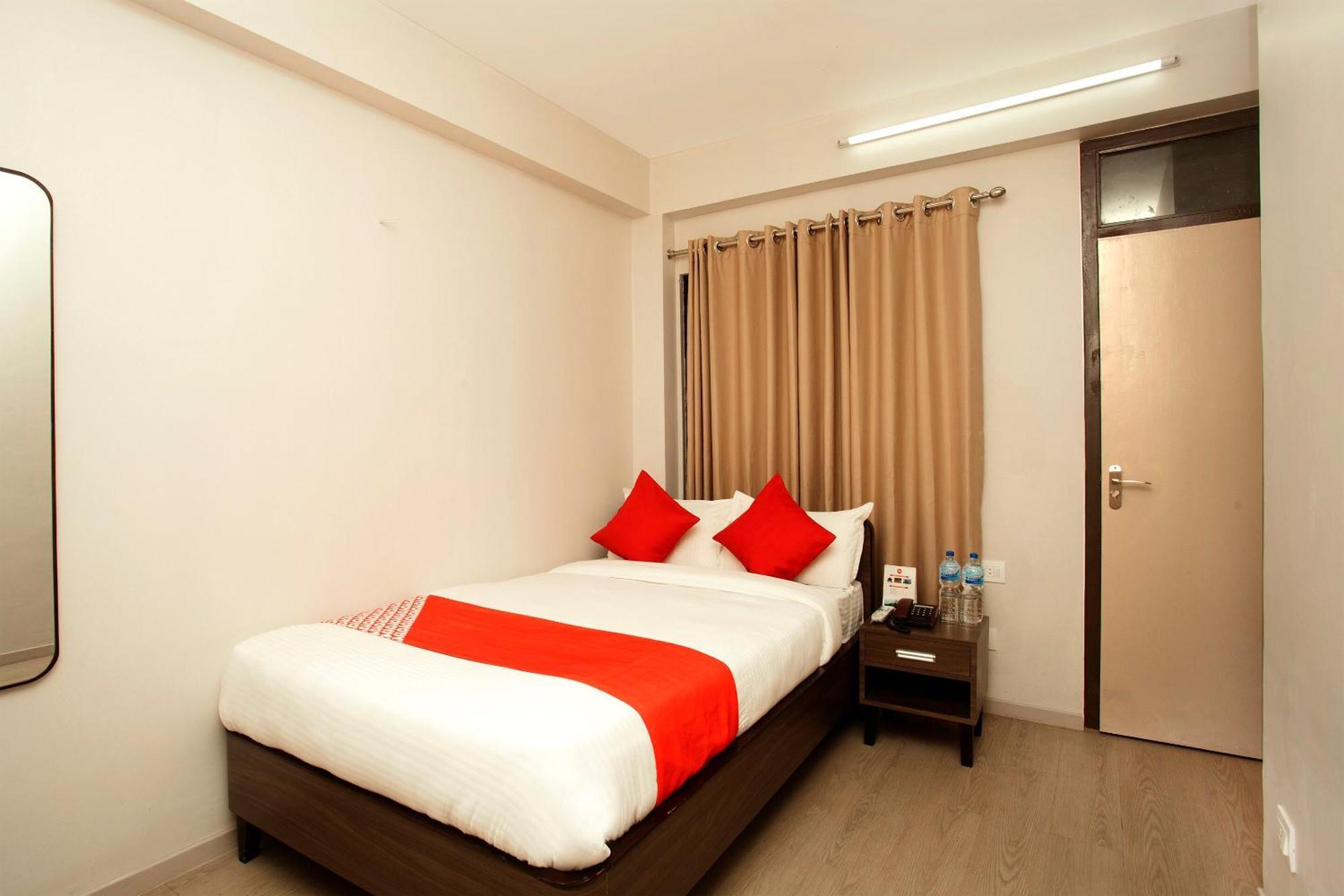 Oyo 626 Hotel Himchuli Katmandu Dış mekan fotoğraf